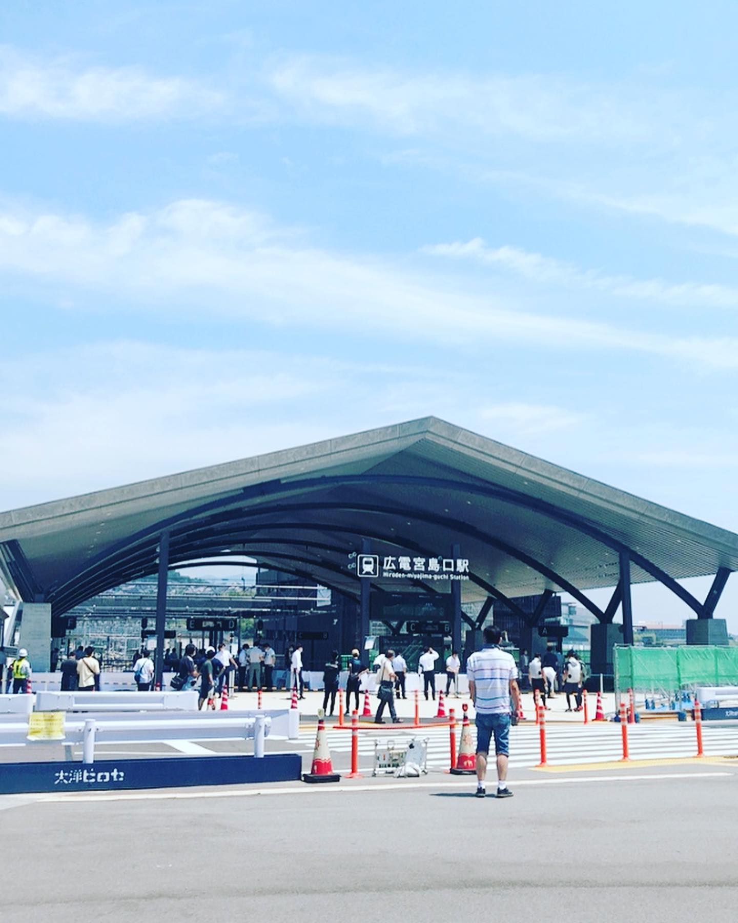 宮島 広島電鉄 『GREENMOVER LEX』 新型低床車両1000形(1005号) 宮島